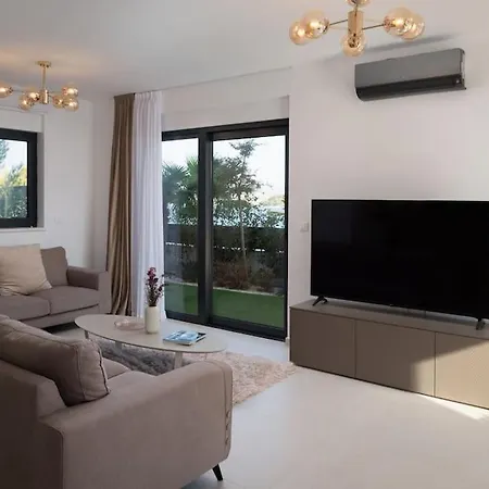 Palm Bay 2, Heated Pool - 10 M From The Sea Villa Ražanj
