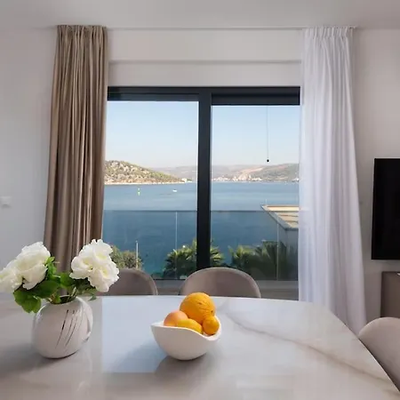 Palm Bay 2, Heated Pool - 10 M From The Sea Villa