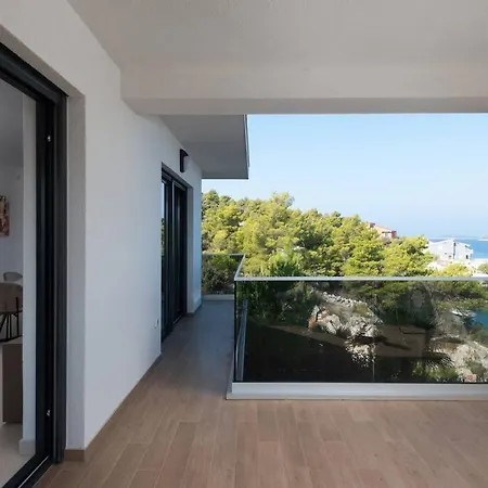 Palm Bay 2, Heated Pool - 10 M From The Sea Razanj