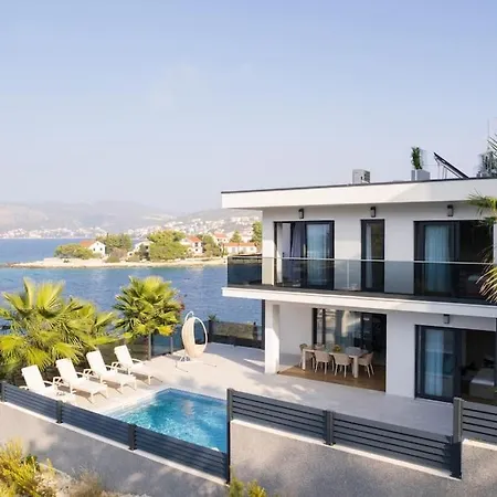 빌라 Palm Bay 2, Heated Pool - 10 M From The Sea Ražanj