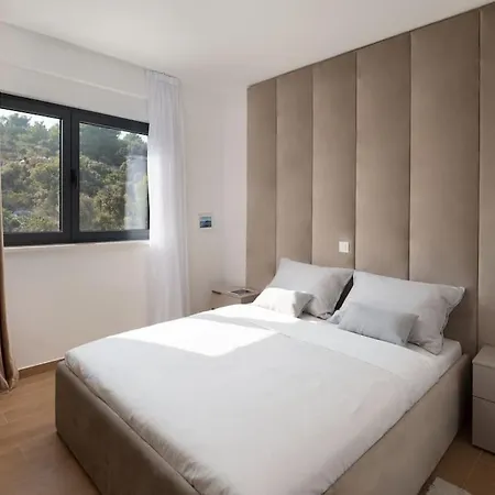 Palm Bay 2, Heated Pool - 10 M From The Sea Ražanj