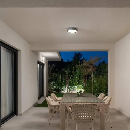 Palm Bay 2, Heated Pool - 10 M From The Sea Villa *