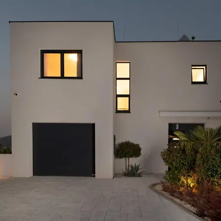 Palm Bay 2, Heated Pool - 10 M From The Sea Ražanj