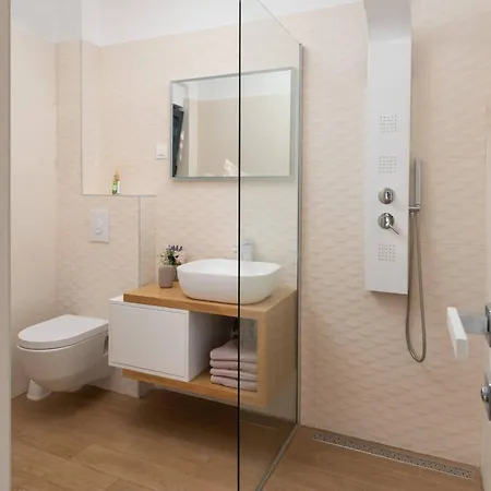 Palm Bay 2, Heated Pool - 10 M From The Sea Villa Ražanj