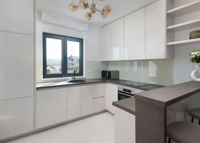 Palm Bay 2, Heated Pool - 10 M From The Sea