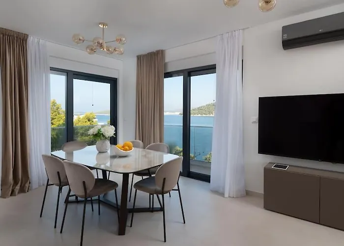 וילה Palm Bay 2, Heated Pool - 10 M From The Sea *