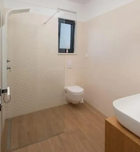 Palm Bay 2, Heated Pool - 10 M From The Sea * Razanj